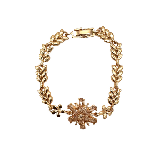 Vergulde bloemenarmband